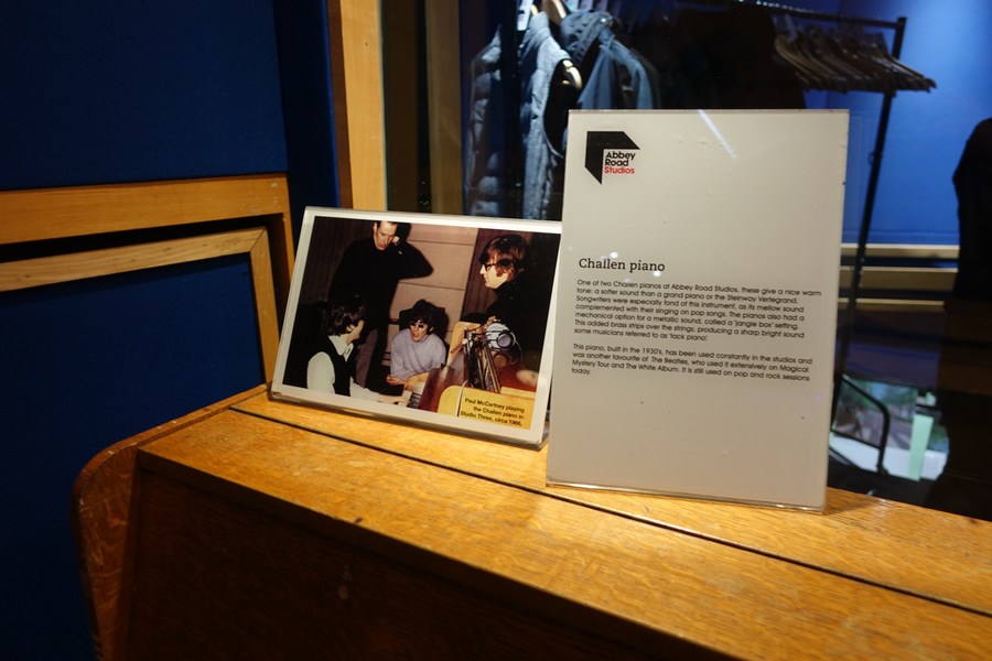 098 Abbey Road 50th Anniversay at Abbey Road Studios